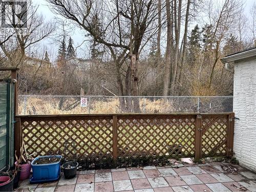 2310 36 Street Unit# 14, Vernon, BC - Outdoor