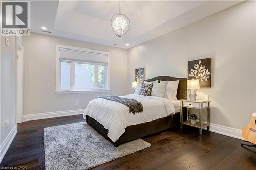 126 Mcgregor Crescent, Ancaster, ON - Indoor Photo Showing Bedroom