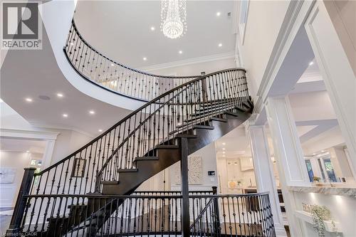 126 Mcgregor Crescent, Ancaster, ON - Indoor Photo Showing Other Room