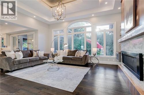 126 Mcgregor Crescent, Ancaster, ON - Indoor Photo Showing Living Room With Fireplace