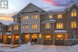 62 RUFFLE LANE  Richmond Hill, ON L4E 0W3