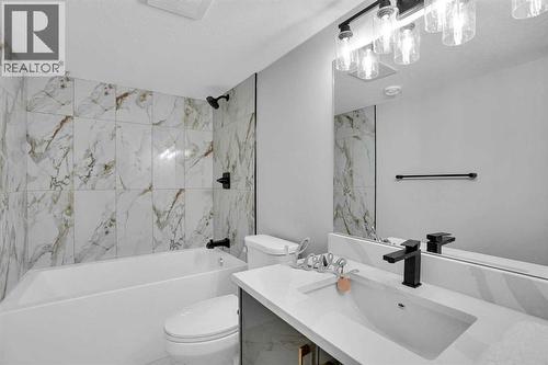 4PCS BATHROOM - 23 Shawmeadows Place Sw, Calgary, AB - Indoor Photo Showing Bathroom