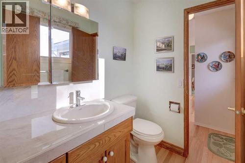 Primary Ensuite - 2pc - 5943 Silver Ridge Drive Nw, Calgary, AB - Indoor Photo Showing Bathroom