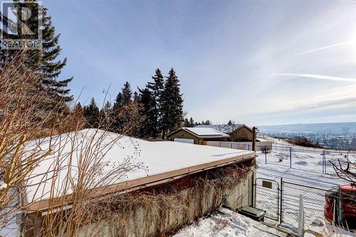 5943 Silver Ridge Drive Nw, Calgary, AB - Outdoor