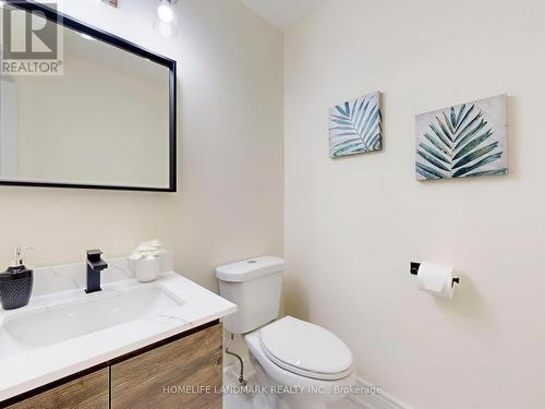 27 Penny Crescent, Markham, ON - Indoor Photo Showing Bathroom