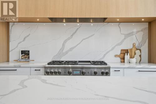 2054 Vickery Drive, Oakville, ON - 