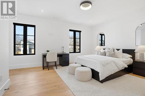 2054 Vickery Drive, Oakville, ON - Indoor Photo Showing Bedroom