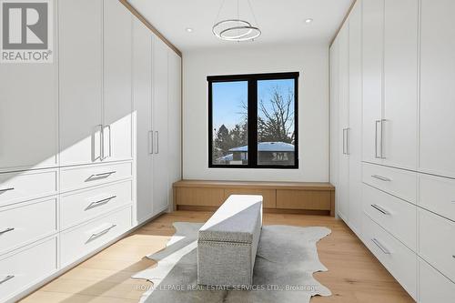 2054 Vickery Drive, Oakville, ON - Indoor Photo Showing Other Room