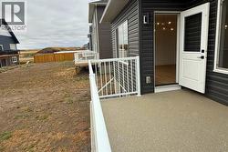 13'x9' vinyl covered rear deck - 