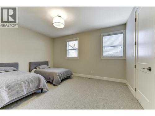 773 Barnaby Road, Kelowna, BC - Indoor Photo Showing Bedroom