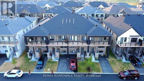 189 BEEBALM CRESCENT  Ottawa, ON K2J 7G9