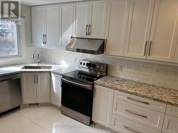 135 GYPSY ROSE WAY  Toronto, ON M2N 5Z1