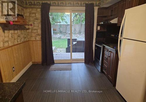 6585 Eastridge Road, Mississauga, ON - Indoor