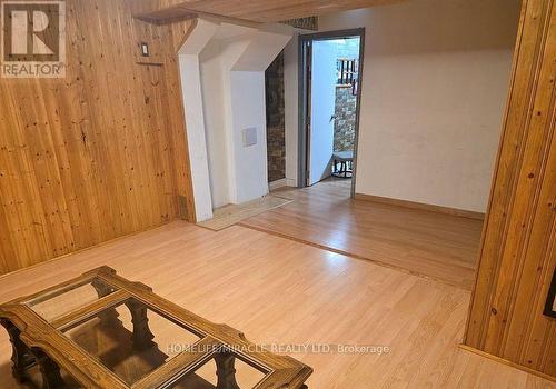 6585 Eastridge Road, Mississauga, ON - Indoor Photo Showing Other Room