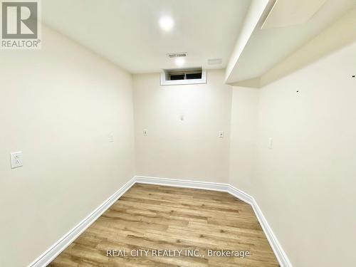 830 Old Derry Road, Mississauga, ON - Indoor Photo Showing Other Room