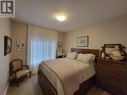 304 K View Crescent, Keremeos, BC - Indoor Photo Showing Bedroom