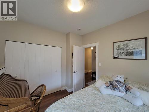 304 K View Crescent, Keremeos, BC - Indoor Photo Showing Bedroom