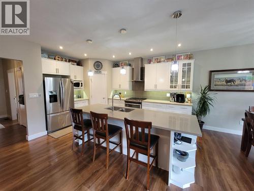 304 K View Crescent, Keremeos, BC - Indoor