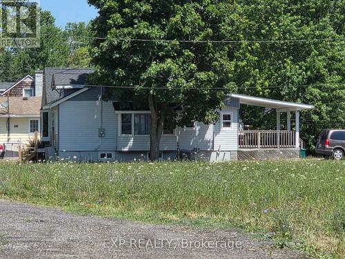 SIDE VIEW - 330 Helena Street, Fort Erie (Lakeshore), ON - Outdoor