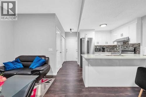 349 Calhoun Common Ne, Calgary, AB - Indoor Photo Showing Kitchen With Upgraded Kitchen