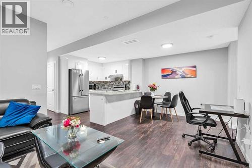 349 Calhoun Common Ne, Calgary, AB - Indoor