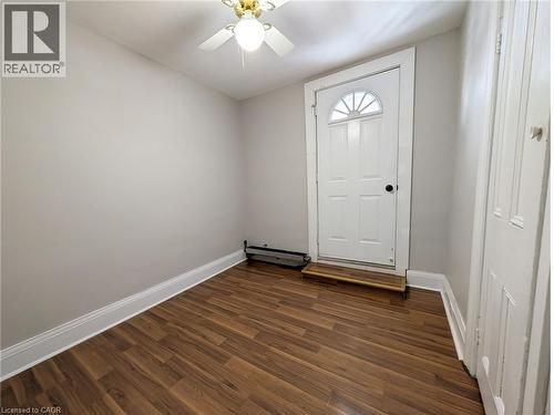 12 East 24Th Street, Hamilton, ON - Indoor Photo Showing Other Room