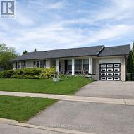 158 CASS AVENUE  Toronto, ON M1T 2B7