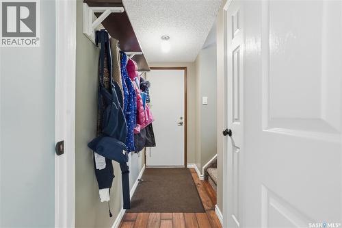 1714 Bradwell Avenue, Saskatoon, SK - Indoor