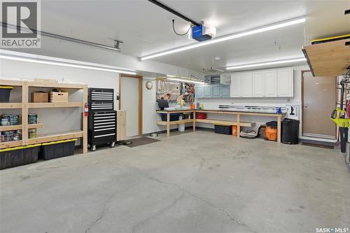 1714 Bradwell Avenue, Saskatoon, SK - Indoor Photo Showing Garage