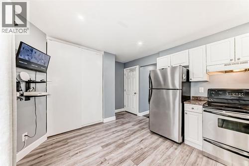 131 Taradale Drive Ne, Calgary, AB - Indoor Photo Showing Kitchen