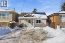 25 Delena Avenue N, Hamilton, ON  - Outdoor 
