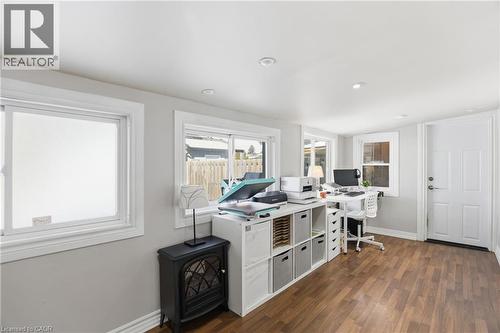 25 Delena Avenue N, Hamilton, ON - Indoor