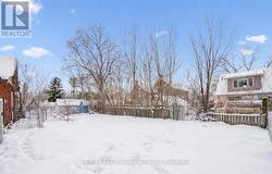 39 MENZIE AVENUE  Guelph (St. Patrick's Ward), ON N1E 5X8