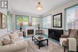 Sunroom- Staged with AI - 