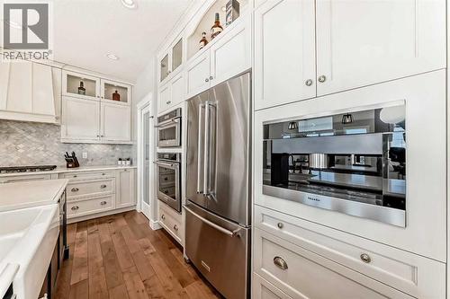 35 Mahogany Crescent Se, Calgary, AB - Indoor Photo Showing Kitchen With Upgraded Kitchen