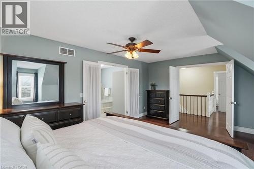192 Concession 14 E, Puslinch, ON - Indoor Photo Showing Bedroom