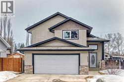 5559 52 AvenueClose  Innisfail, AB T4G 0A1