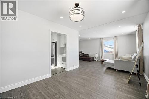 290 Lincoln Road, Waterloo, ON - Indoor