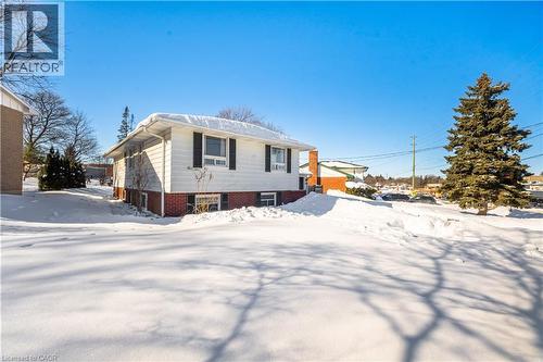 290 Lincoln Road, Waterloo, ON - Outdoor