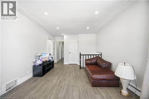 290 Lincoln Road, Waterloo, ON - Indoor