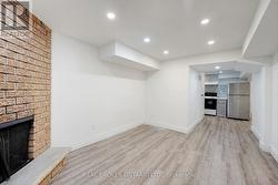 BSMT - 1098 SAWGRASS CRESCENT  Mississauga, ON L5C 3V4