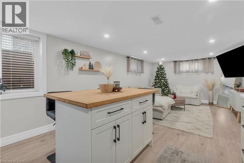 220 Bruce Street, Kitchener, ON - Indoor