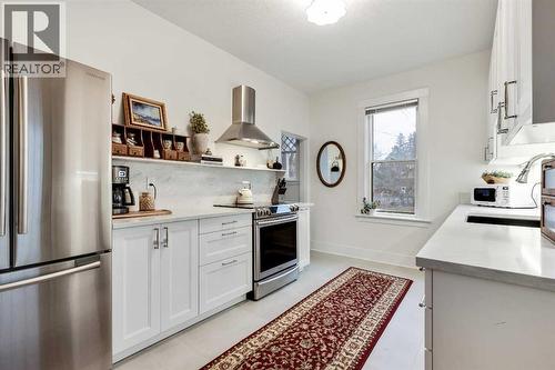 725 Macleod Trail Sw, High River, AB - Indoor Photo Showing Kitchen
