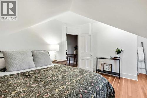 725 Macleod Trail Sw, High River, AB - Indoor Photo Showing Bedroom