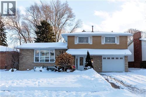 35 SHALFLEET Boulevard  Brantford, ON N3R 6L5