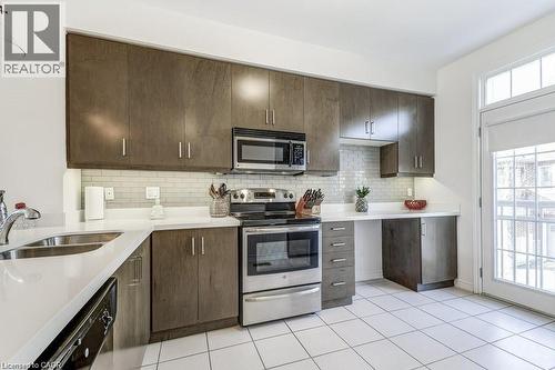 2362 Treversh Common, Burlington, ON - Indoor Photo Showing Kitchen With Stainless Steel Kitchen With Double Sink With Upgraded Kitchen