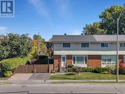 345 POULIN AVENUE  Ottawa, ON K2B 5T9