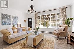 Light & Bright Family Room - 