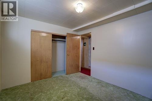 524 51 Avenue W, Claresholm, AB - Indoor