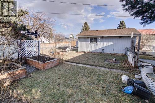 524 51 Avenue W, Claresholm, AB - Outdoor